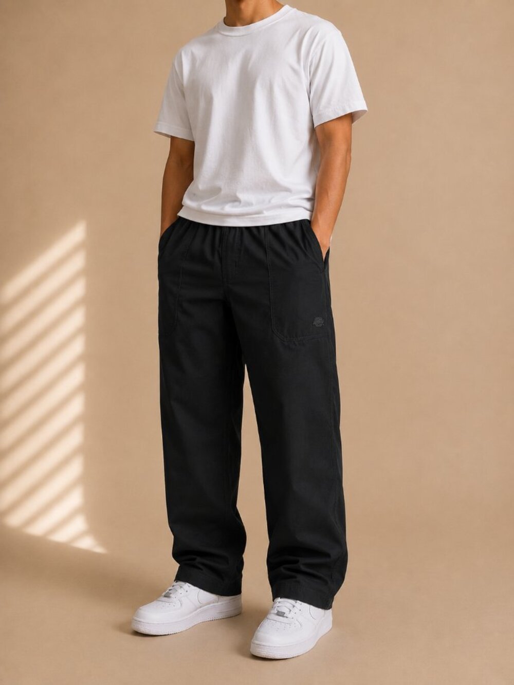 Dickies Black Elastic Waist Utility Pants (Men’s L)